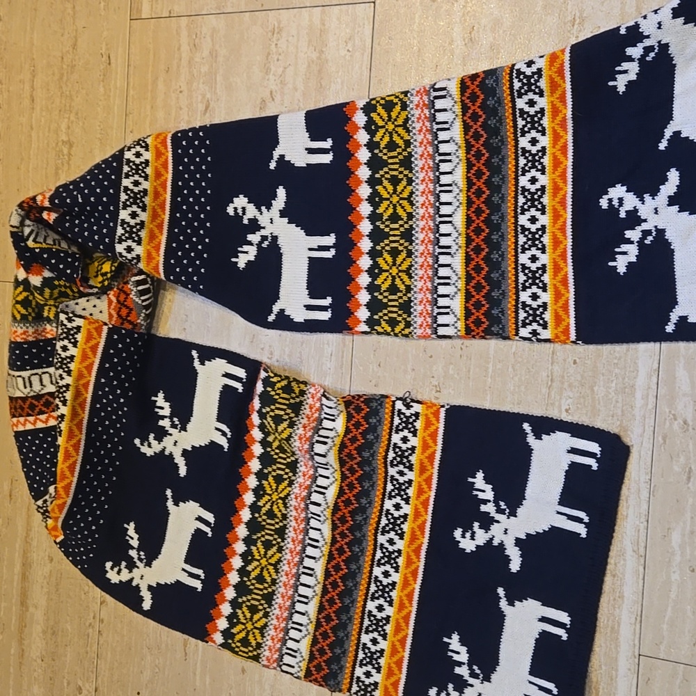 Lovarzi Unisex Festive Reindeer Reversible Knit Scarf - Picture 5 of 6